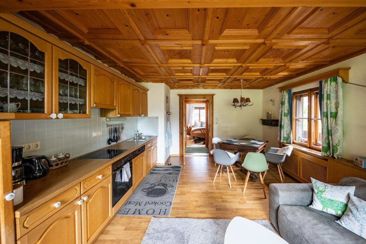 Alpenrelax Haus Weidmannsheil Wohnen Im Romantischen Forsthaus Werfen Eksteriør bilde