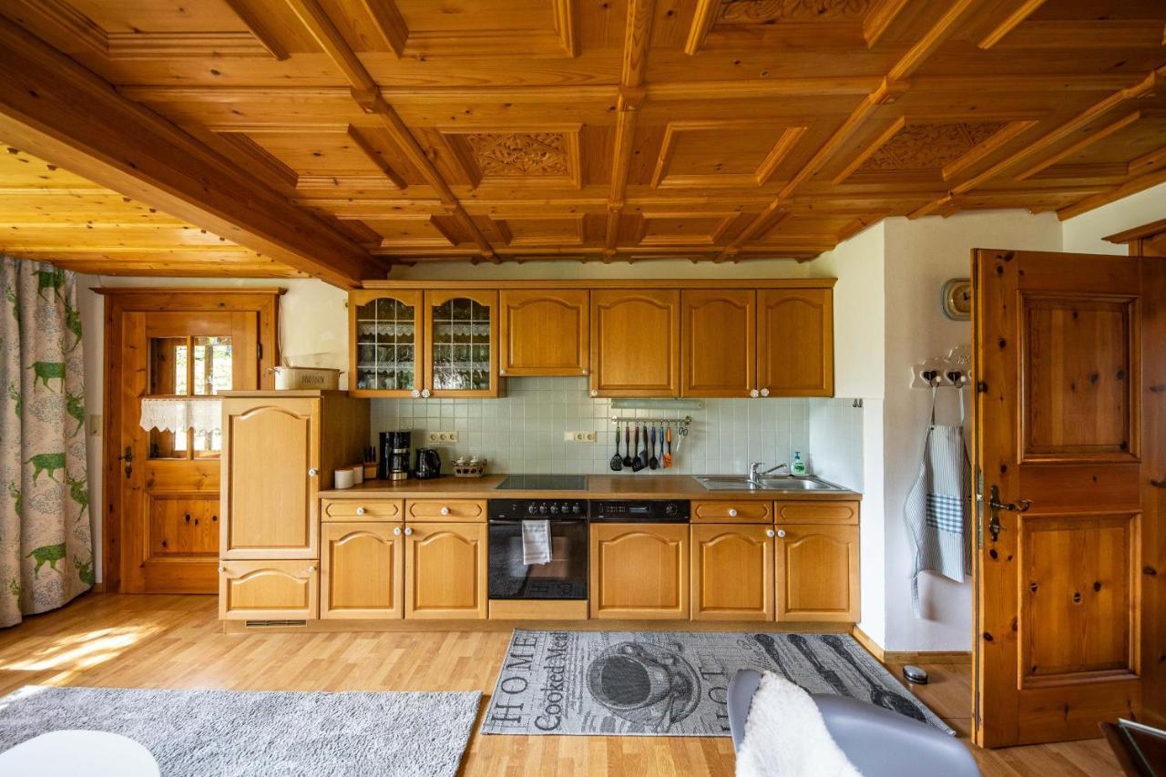 Alpenrelax Haus Weidmannsheil Wohnen Im Romantischen Forsthaus Werfen Eksteriør bilde