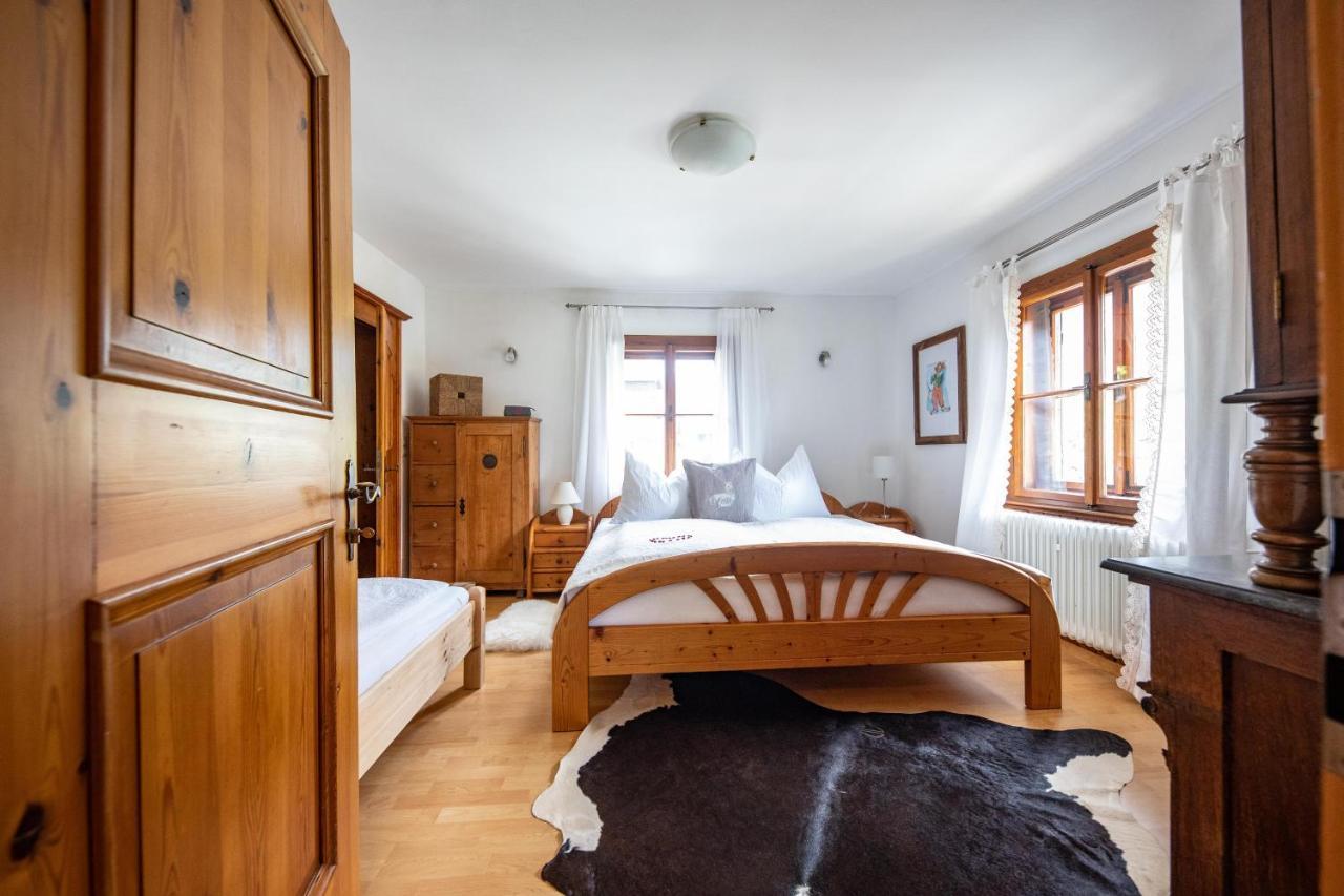 Alpenrelax Haus Weidmannsheil Wohnen Im Romantischen Forsthaus Werfen Eksteriør bilde
