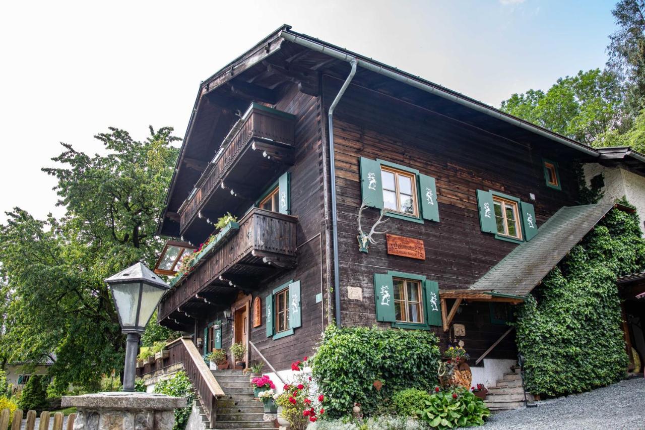 Alpenrelax Haus Weidmannsheil Wohnen Im Romantischen Forsthaus Werfen Eksteriør bilde